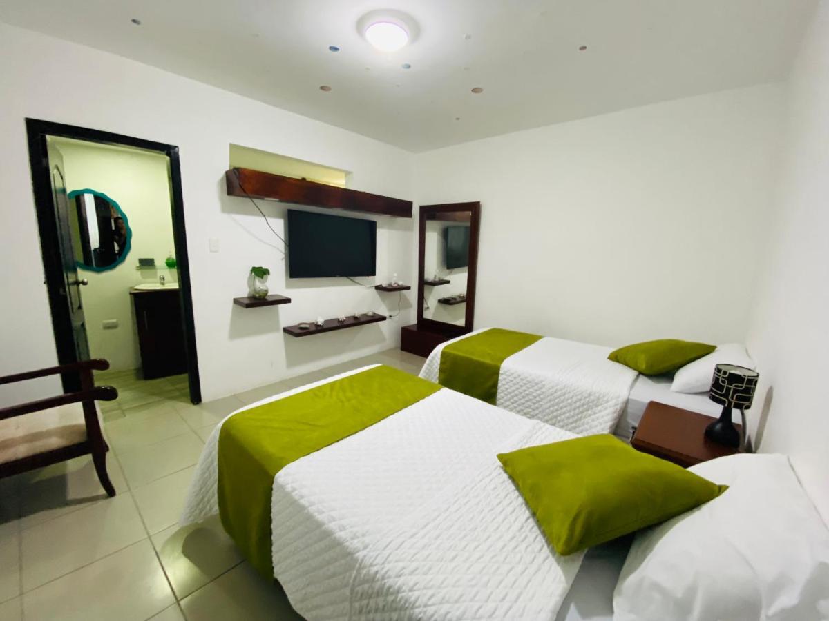 Carpao Lodging Galapagos Puerto Ayora  Bagian luar foto