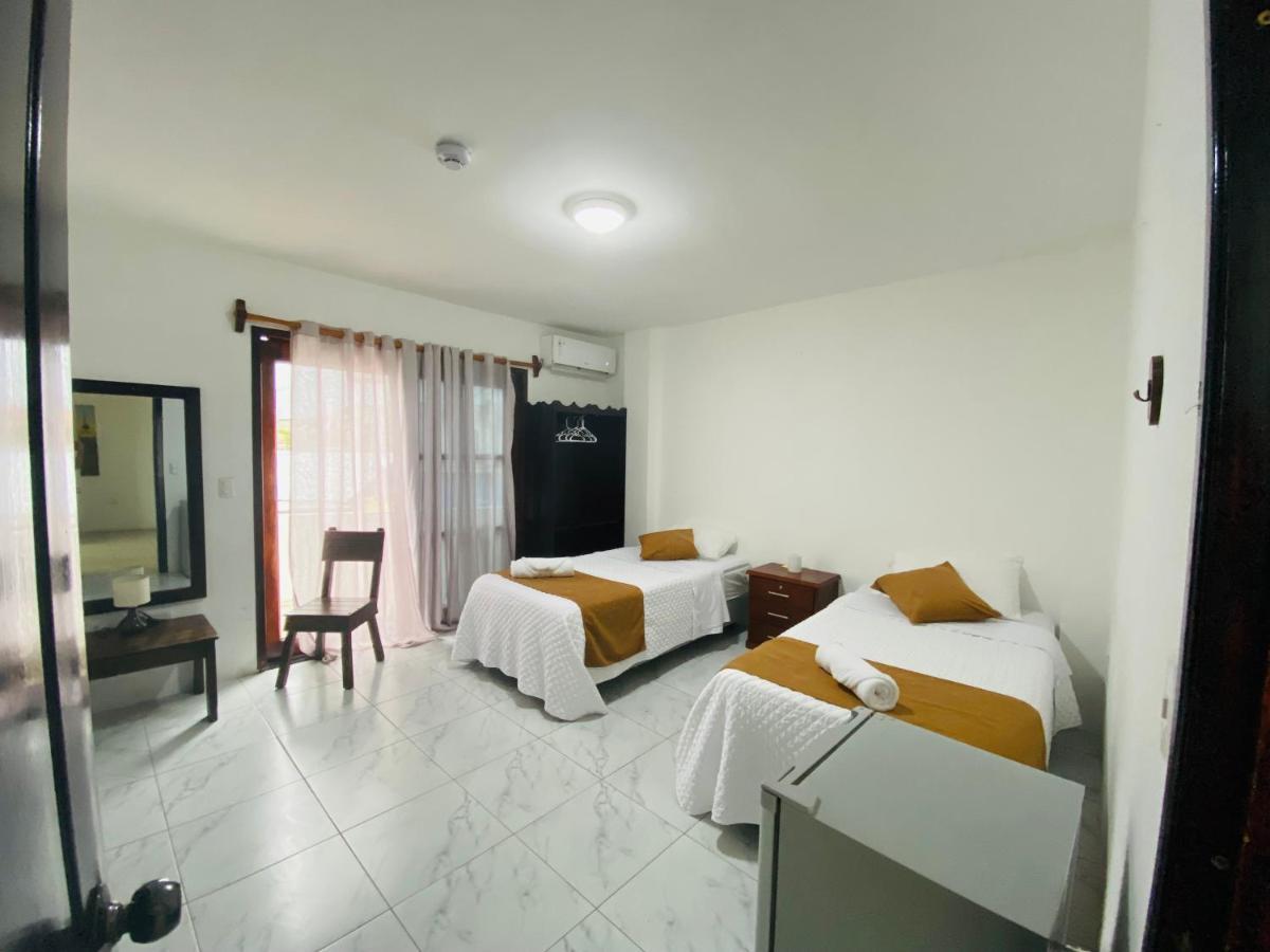 Carpao Lodging Galapagos Puerto Ayora  Bagian luar foto