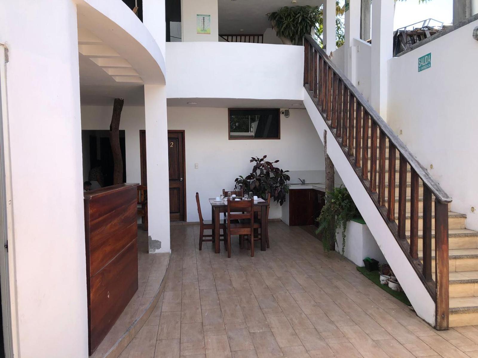 Carpao Lodging Galapagos Puerto Ayora  Bagian luar foto