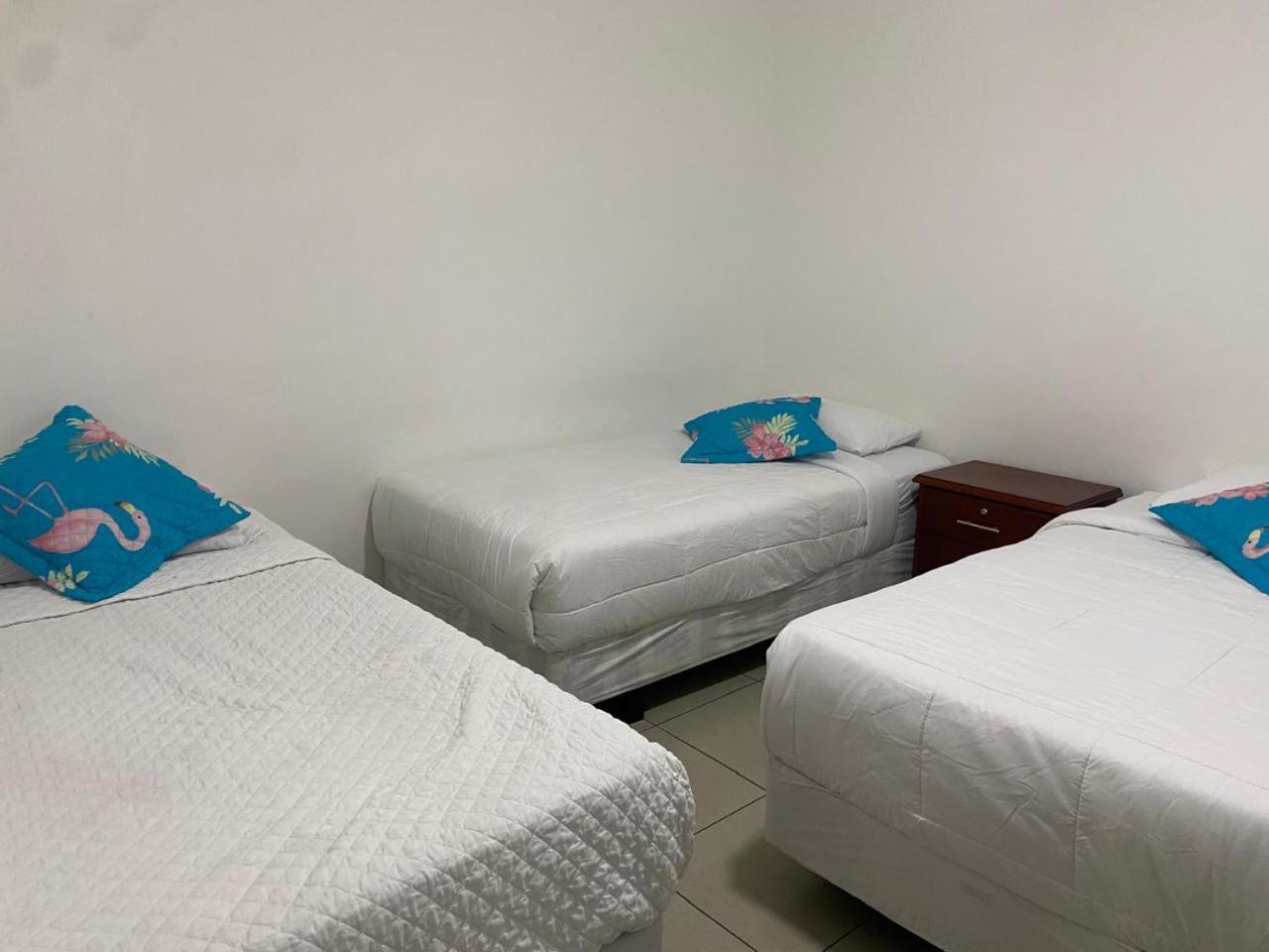 Carpao Lodging Galapagos Puerto Ayora  Bagian luar foto